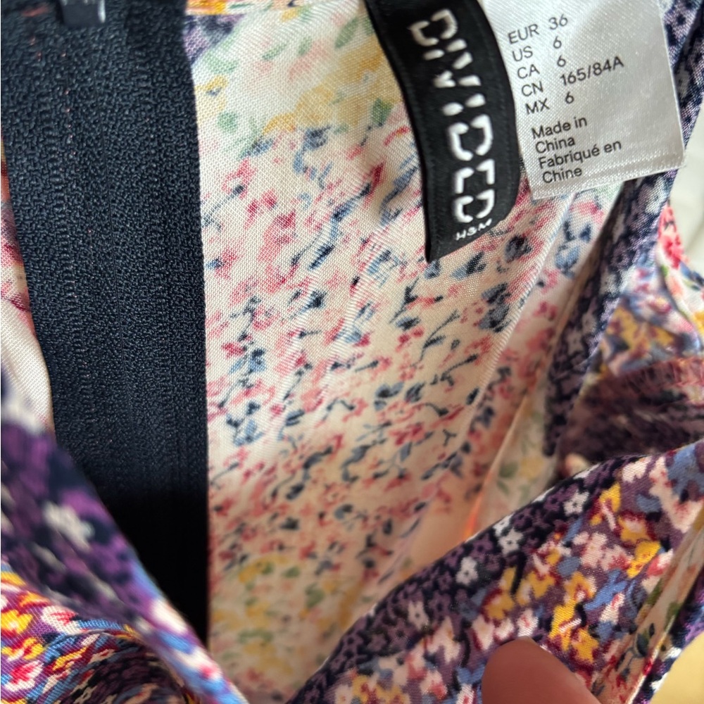 Divided Multicolor Patchwork Mini Dress - Picture 5 of 5